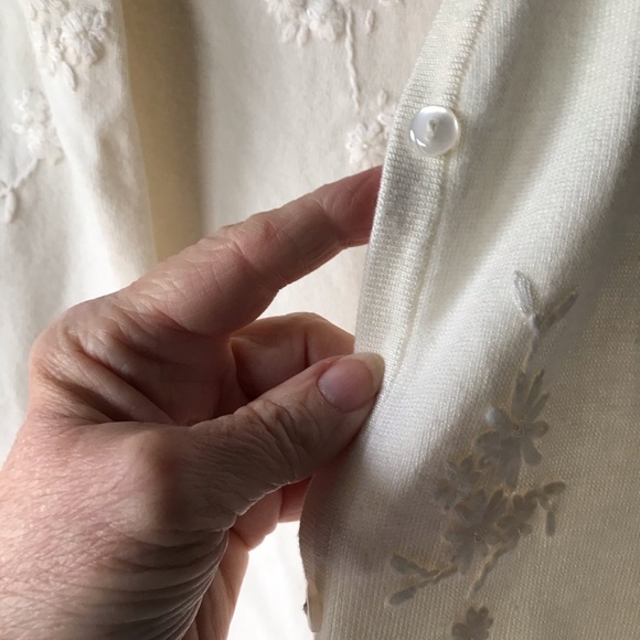 Vintage sweater set! Gorgeous - Picture 4 of 6